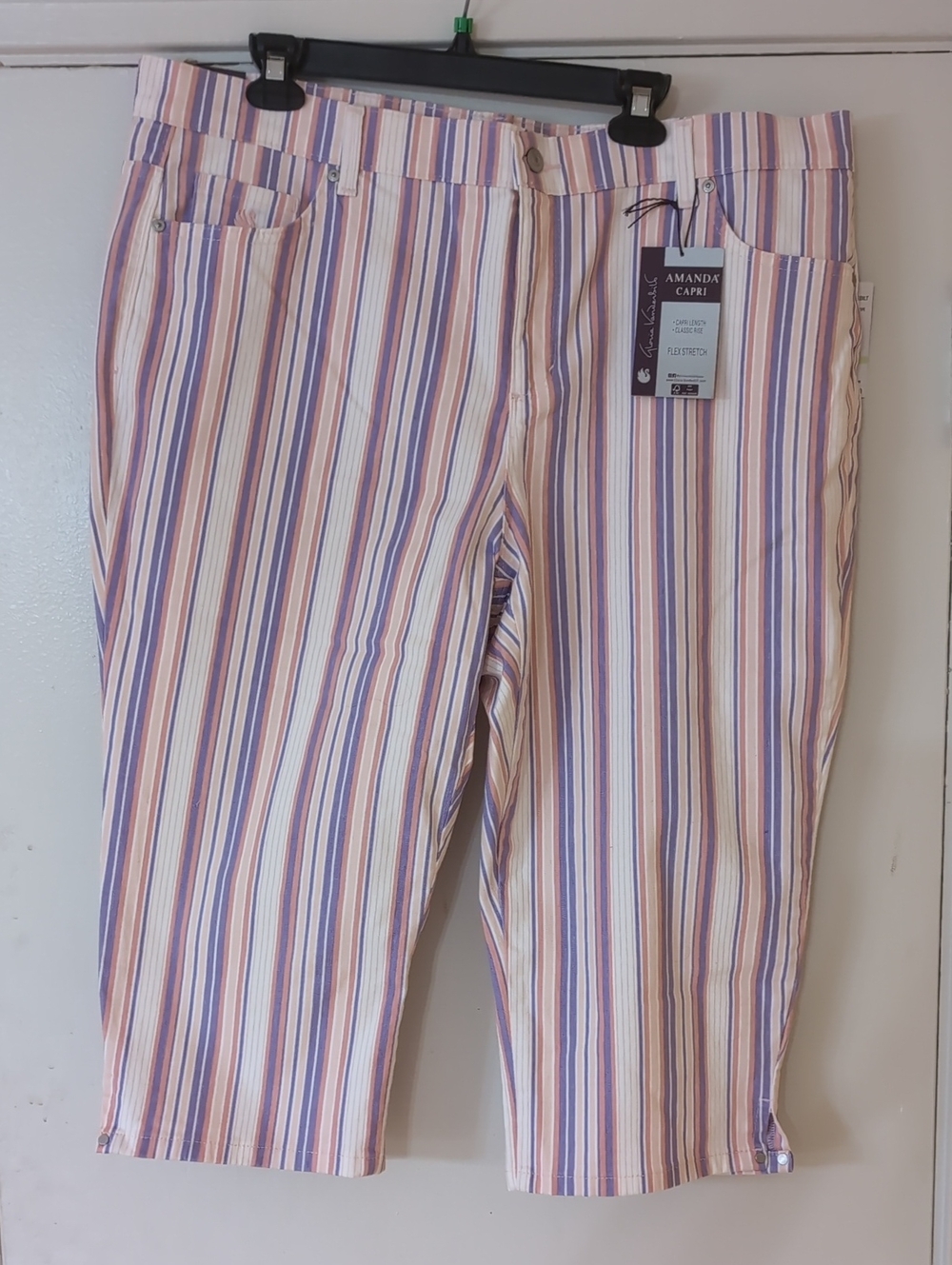Gloria Vanderbilt Striped Cotton Blend Amanda Capris Pastel Multi Stripe 18W